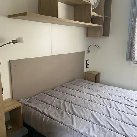 Mobil Home 2 Chambres Climatise Gastes Exterior photo